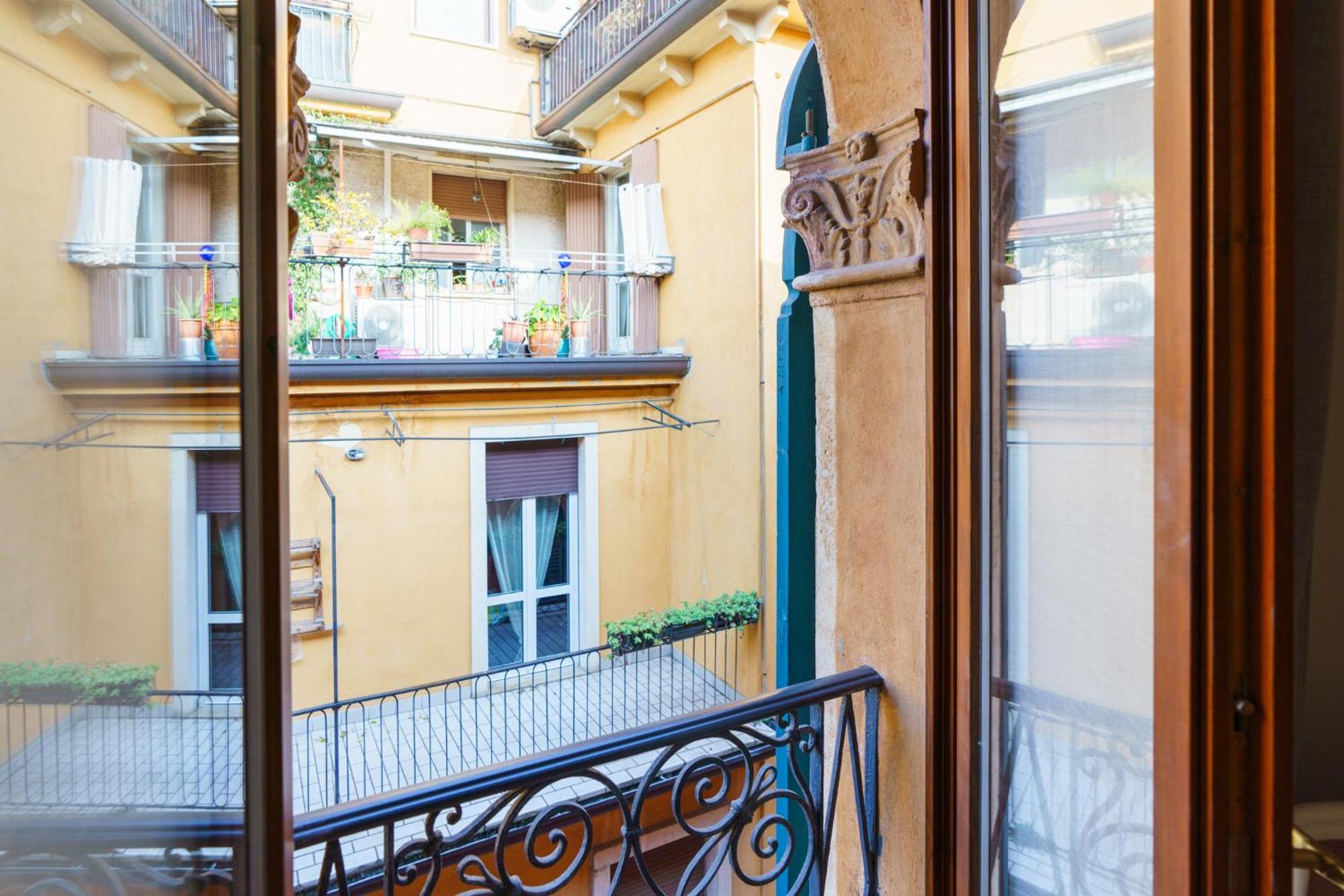 Residenza Cattaneo Lägenhet Verona Exteriör bild
